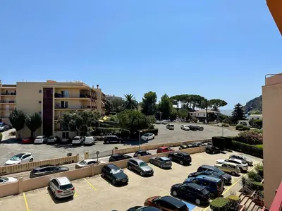 Edificio en el que se encuentra el apartamento