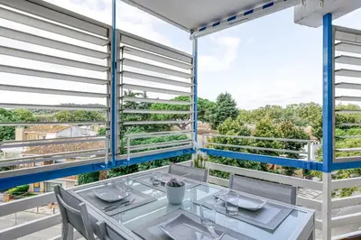Un balcón o terraza de Bounty apartment