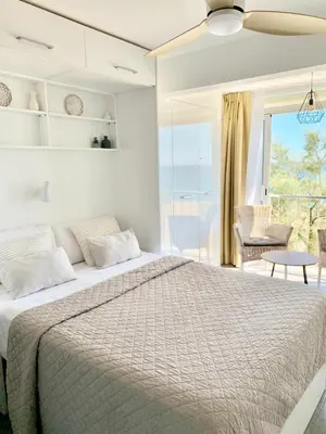 Cama o camas de una habitación en LIttle Beach Studio
