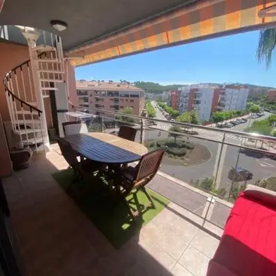 Ático con terraza enorme