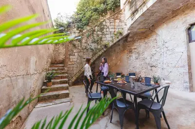 Plano de Bravissimo Llebre Duplex, with patio