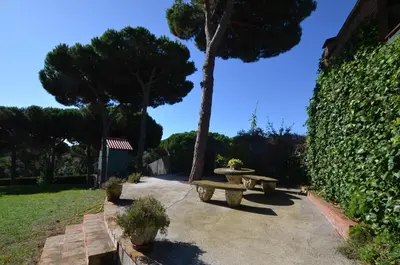 Jardín al aire libre en Petit Castell 10 persones Costa Brava
