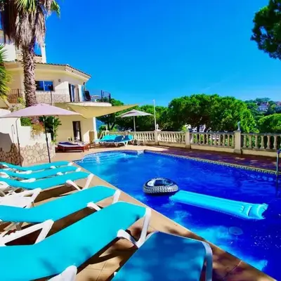 V&V LLORET - Villa Mirasola
