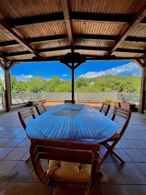 Paisaje cerca de esta villa