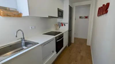 Una cocina o zona de cocina en EVH-104 Apartamento completo con terraza y parking