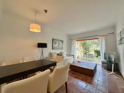 Zona de estar de Villa Azucena en Platja d'Aro