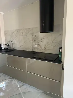 Una cocina o zona de cocina en Отдых у моря Ллорет де мар