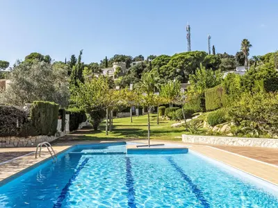 Piscina en o cerca de Holiday Home Nadia by Interhome
