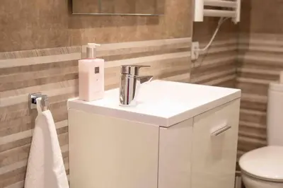 Un baño de CALMA HOME- Relájate y disfruta a 1 minuto del mar