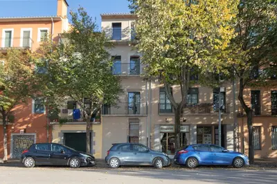 Edificio en el que se encuentra el apartamento