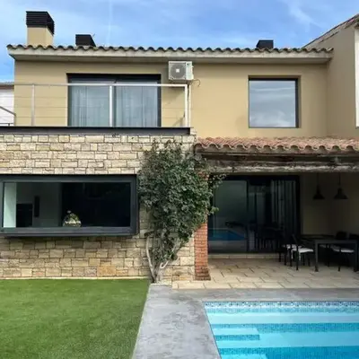 Casa Mont-mar