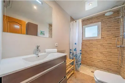 Un baño de Casa Bon Descans