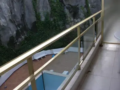 Piscina en o cerca de ACOGEDOR APARTAMENTO con PISCINA PRÓXIMO A LA PLAYA