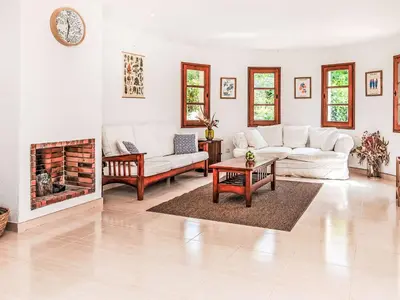 Zona de estar de Holiday Home Villa Brava by Interhome