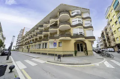 Edificio en el que se encuentra el apartamento