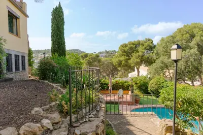 Piscina en o cerca de Casa de Lujo en Torre Valentina