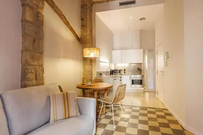 Una cocina o zona de cocina en Bravissimo Calderers La Lleona, heart of the Barri Vell
