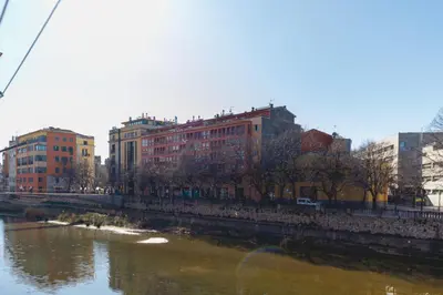 Vista de un río cerca de este apartamento