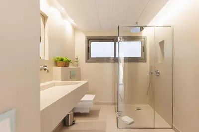 Un baño de Bravissimo La Joia del Barri Vell