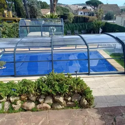 Encantadora villa con piscina climatizada marzo 2026