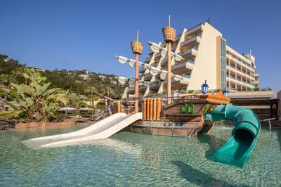 Piscina en o cerca de Golden Bahía de Tossa & Spa 4* Sup.