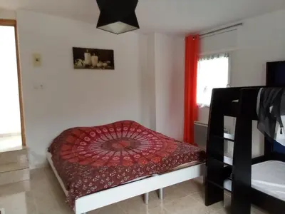 Cama o camas de una habitación en Family villa with sea view and pool