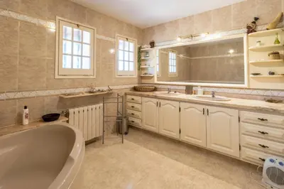 Un baño de Ca la Goyi