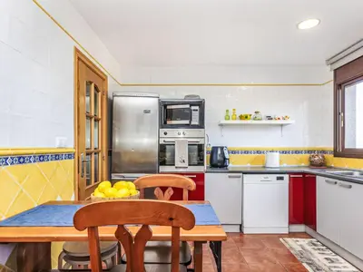 Una cocina o zona de cocina en Holiday Home La Barca by Interhome