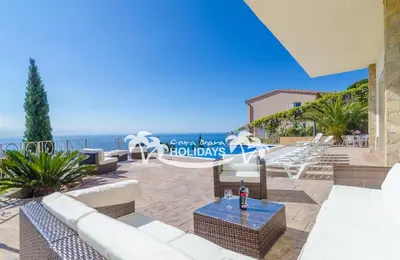 Paisaje cerca de esta villa