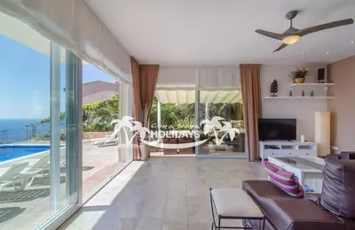 Paisaje cerca de esta villa