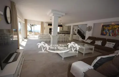 Zona de estar de Costa Brava Holidays Villa Yuca, Sea views, Pool