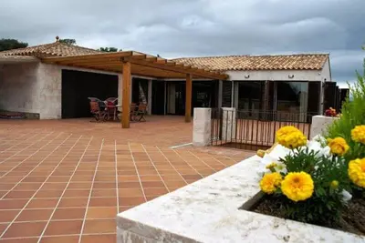 Edificio en el que se encuentra la villa