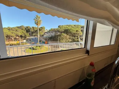 Un balcón o terraza de Lloret de Mar Coastal Retreat Just Steps from the Beach