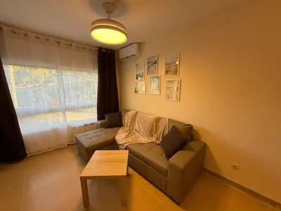 Zona de estar de Lloret de Mar Coastal Retreat Just Steps from the Beach