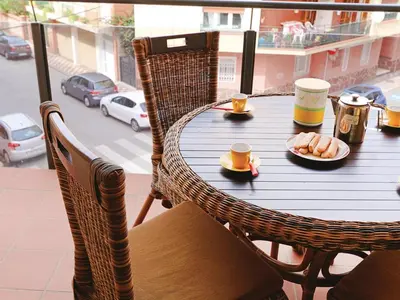 Comida en o cerca de este apartamento