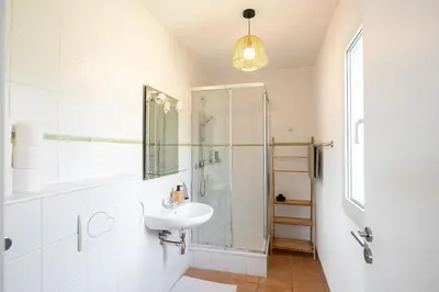 Un baño de Tamariu - Beautiful Villa with Pool
