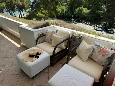 Zona de estar de CALA BONA - Beachfront Apartment
