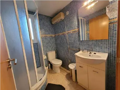Un baño de Cosy Coastal Haven