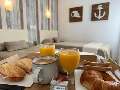 Comida en o cerca de este hostal o pensión