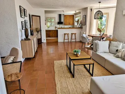 Una cocina o zona de cocina en Villa La Vista