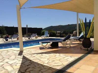 Piscina en o cerca de Villa Rosa