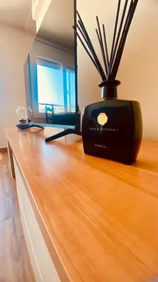 Una televisión o centro de entretenimiento en LEB Apartments