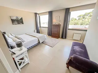 Cama o camas de una habitación en Villa - Casco Antiguo de Girona - Piscina y Jardín