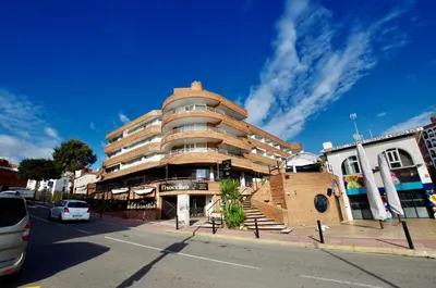 Edificio en el que se encuentra el apartamento