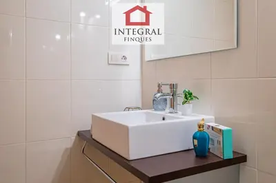 Un baño de Sakura Apartment Palamós