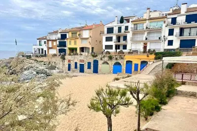 Plano de Beachfront Calella Duplex