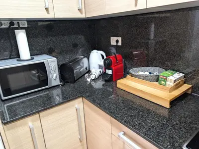 Una cocina o zona de cocina en Rincón Costa Verde - Premium Apartment & Pool