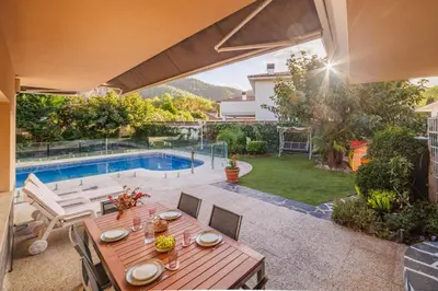 Piscina en o cerca de Villa Pattos
