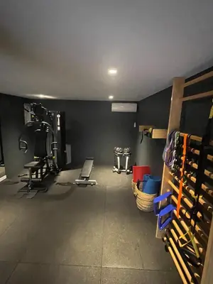 Gimnasio o instalaciones de fitness de Exquisite farmhouse in the Empordà Costa Brava