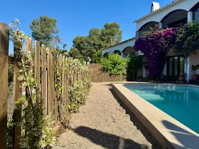 Plano de PRAGA 2 - Encantadora casa con piscina y vistas al bosque!